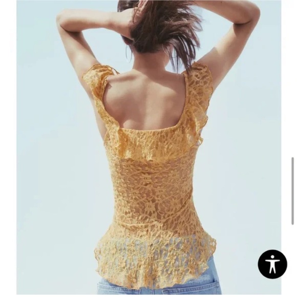 ZARA LACE RUFFLE TOP - Picture 5 of 10